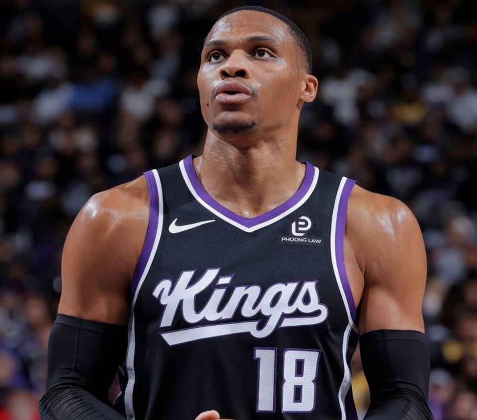 杰威：未能晋级NBA杯决赛令人失望，我们会以此变得更好（杰威：无缘NBA杯决赛虽遗憾，我们将以此提升自己）