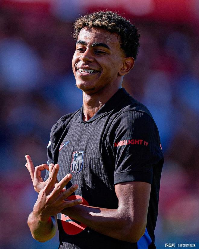 湖人内讧实锤！拉拉维亚直指内部脱节，雷迪克暗讽某人，难怪连败（湖人更衣室风波坐实：拉拉维亚直言队内脱节，雷迪克含沙射影，连败有因）