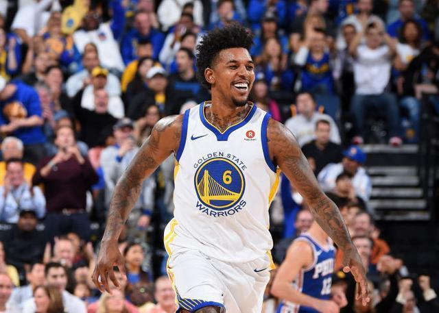 NBA官方最受关注前十巨星：东契奇力压文班居首 库里詹皇前5KD第8（NBA官方关注度前十巨星榜：东契奇力压文班登顶，库里与詹姆斯位居前五，杜兰特第八）