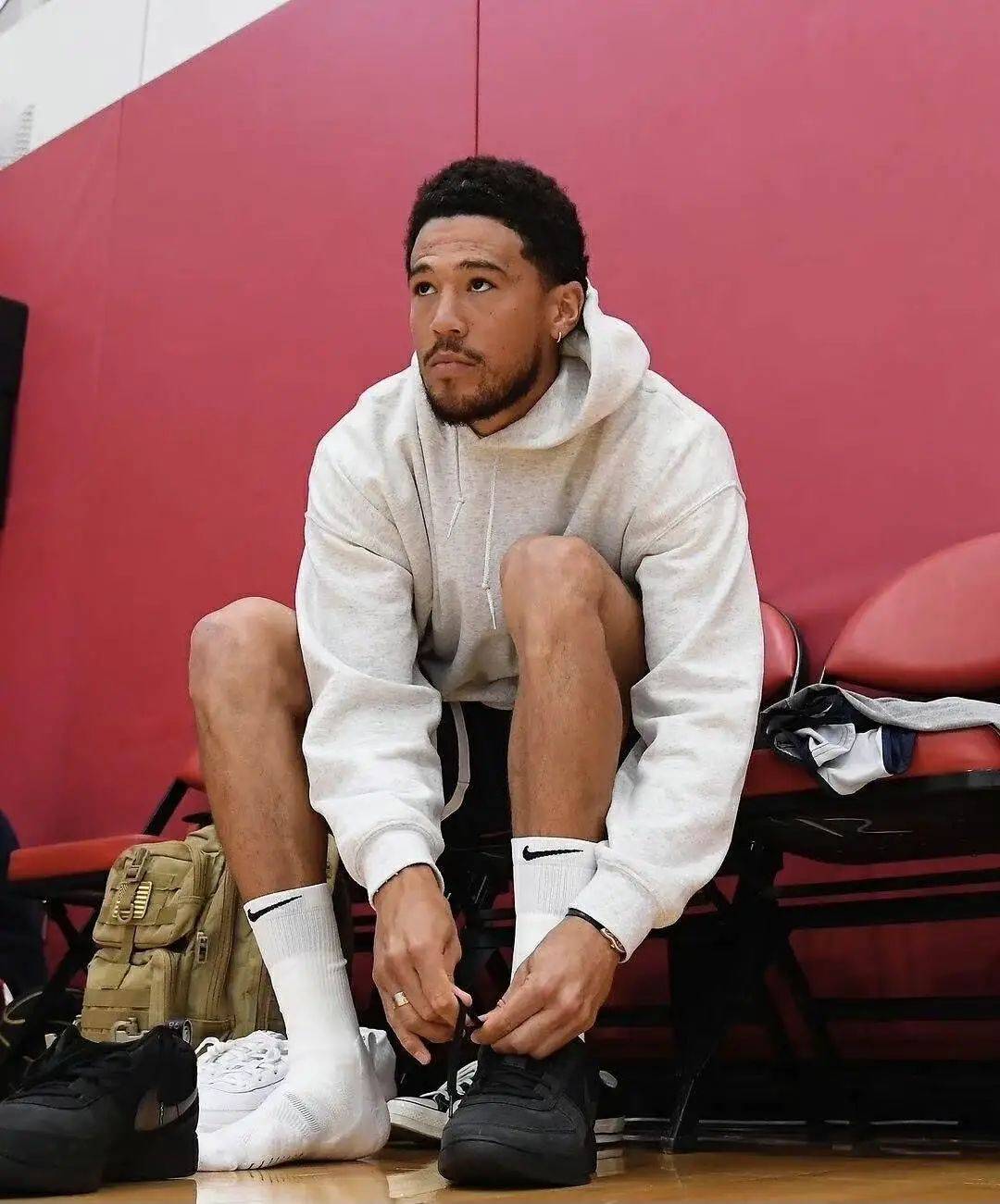 杜安-华盛顿ABA联赛狂砍48分创纪录（杜安·华盛顿在ABA联赛轰下48分刷新纪录）