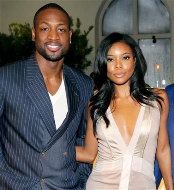 汉堡与托特纳姆热刺就武什科维奇的租借事宜进行了正式谈判（汉堡与托特纳姆热刺正式磋商武什科维奇租借事宜）