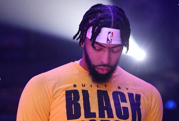 巴克利：NFL连圣诞节都安排比赛，这本该是属于NBA的日子（巴克利吐槽NFL圣诞开赛：这一天理应留给NBA）