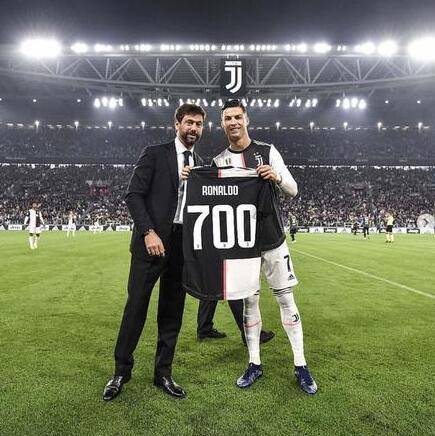 西甲：巴萨客场3-1战胜赫罗纳（西甲战报：巴萨客场3比1击败赫罗纳）