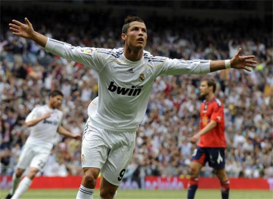 世中北美预半场：冈萨雷斯造杀机，危地马拉暂0-0苏里南（世预赛中北美区半场：冈萨雷斯屡造险情，危地马拉暂0-0苏里南）