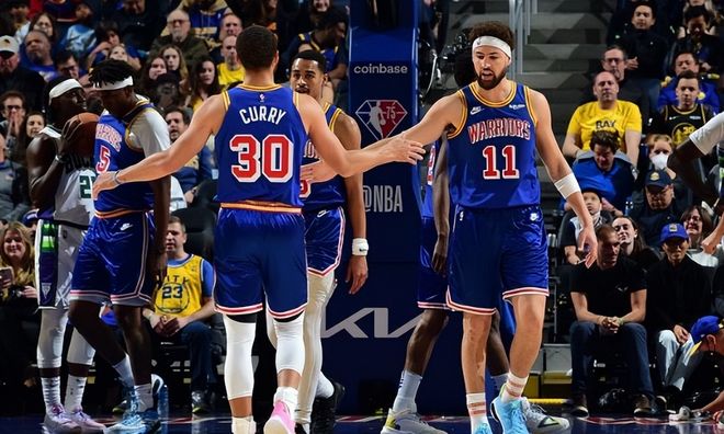 深圳男篮聘请澳大利亚教练凯利任2025-2026赛季主教练，阵容以本土核心为主，阵容实力强劲。（深圳男篮官宣澳洲主帅凯利执掌2025-26赛季，本土核心为轴，阵容战力十足）