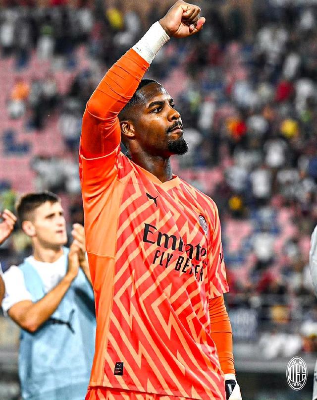 多库是不是疯了啊，非说自己是梅西（多库怎么回事，竟然自称梅西？）