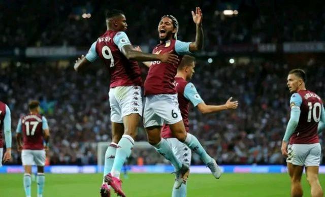 NBA：独行侠击败骑士 东契奇全场数据爆炸（NBA：独行侠力克骑士，东契奇砍下爆炸数据）