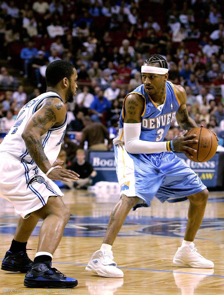 意甲半场：伊尔迪兹双响，埃斯波西托破门，尤文2-1卡利亚里（半场战报：伊尔迪兹梅开二度，埃斯波西托建功，尤文暂2-1领先卡利亚里）