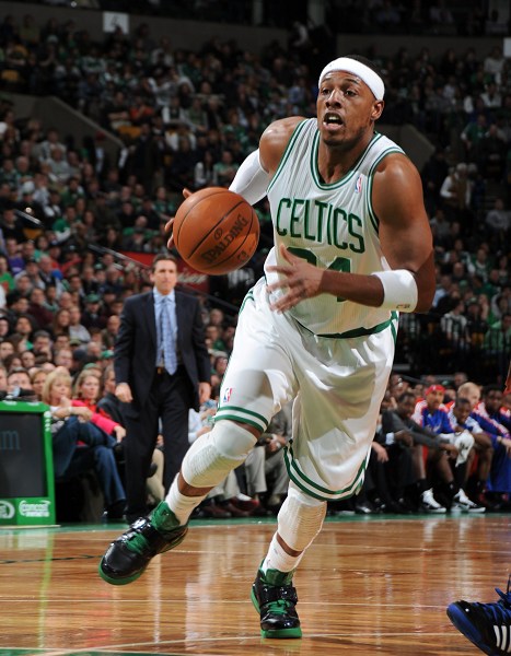 亨德森回忆克洛普执教细节，清晰沟通与极致专注铸就成功（亨德森忆克洛普执教之道：清晰沟通与极致专注铺就成功）